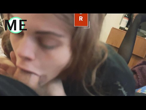❤️ ديك الحلق ، جوارب طويلة ممزقة والكعوب الممزقة لطيفة للقاء في الإباحية٪ ar.hentaivost.ru٪